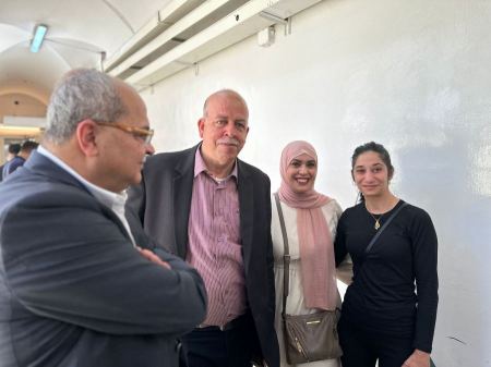 ‏النائب الطيبي يرافق عائلات معتقلي المسجد الاقصى في المحكمة
